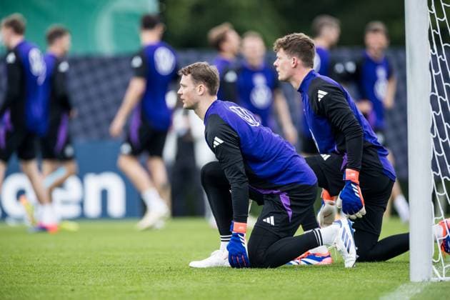 DFB training camp training 31 05 2024 Manuel Neuer Germany and Alexander Nübel Germany in goalkeeper training DFB training camp training Blankenhain, Golf Spa Resort Weimarer Land on 31 05 2024 Copyright: xBEAUTIFULxSPORTS Wunderlx