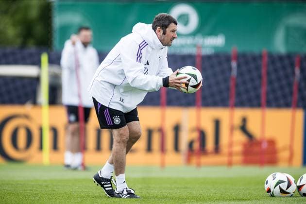 DFB Training Camp Training 31 05 2024 Andreas Kronenberg Goalkeeper Coach Germany in Goalkeeper Training DFB Training Camp Training Blankenhain, Golf Spa Resort Weimarer Land on 31 05 2024 Copyright: xBEAUTIFULxSPORTS Wunderlx