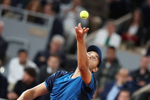 ROLAND GARROS 2024 Thierry Larret Maxppp. Tennis. Roland Garros 2024. Internationaux de France de tennis. Stade Roland Garros, Paris (75). Le 31 mai 2024. Court Philippe Chatrier : Pavel KOTOV (RUS) vs Jannik SINNER (ITA) PARIS (75) STADE ROLAND GARROS PARIS ILE DE FRANCE FRANCE  Copyright: xThierryxLarret MAXPPPxThierryxLarretx TL_20240531_0387 0492738876st