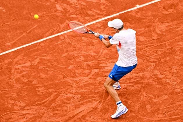 Matteo Arnaldi ( ITA ) during the 2024 French Open at Roland Garros on May 31, 2024 in Paris, France. ( Photo by federico pestellini panoramic ) - TENNIS : Roland Garros 2024 - Internationaux de France - 31 05 2024 FedericoPestellini Panoramic 