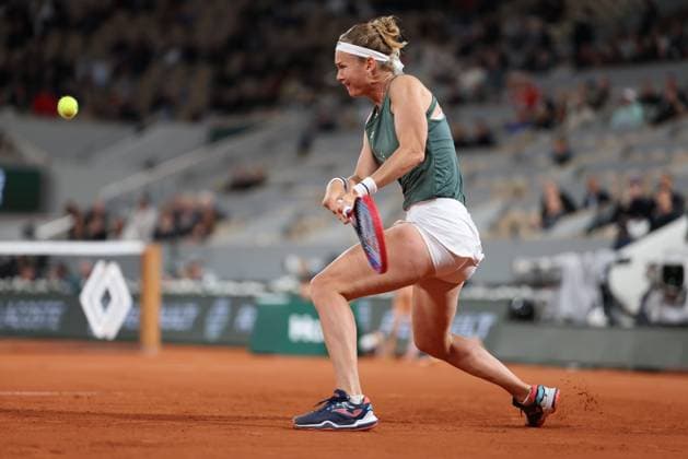 ROLAND GARROS 2024 Thierry Larret Maxppp. Tennis. Roland Garros 2024. Internationaux de France de tennis. Stade Roland Garros, Paris (75). Le 31 mai 2024. Court Philippe Chatrier : Iga SWIATEK (POL) vs Marie BOUZKOVA (CZE). PARIS (75) STADE ROLAND GARROS PARIS ILE DE FRANCE FRANCE  Copyright: xThierryxLarret MAXPPPxThierryxLarretx TL_20240531_0604 0492741772st