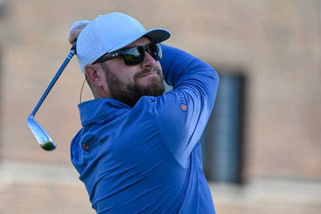 ANCASTER, ON - MAY 31: Erik Barnes (USA) watches his tee shot on 10 during the second round of the RBC Canadian Open on May 31, 2024 at Hamilton Golf & Country Club in Ancaster, Ontario, Canada. (Photo by Ken Murray Icon Sportswire) GOLF: MAY 31 PGA, Golf Herren RBC Canadian Open EDITORIAL USE ONLY Icon240531002