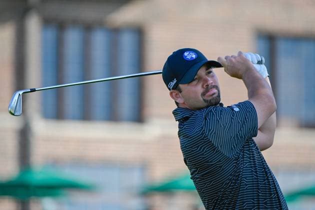 ANCASTER, ON - MAY 31: Etienne Papineau (CAN) watches his tee shot on 10 during the second round of the RBC Canadian Open on May 31, 2024 at Hamilton Golf & Country Club in Ancaster, Ontario, Canada. (Photo by Ken Murray Icon Sportswire) GOLF: MAY 31 PGA, Golf Herren RBC Canadian Open EDITORIAL USE ONLY Icon240531003