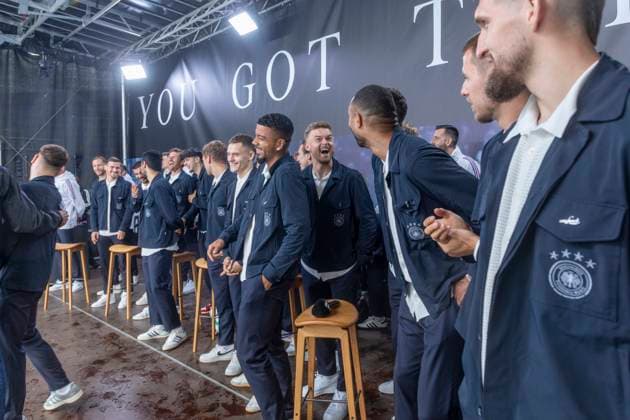 Report 31 05 2024 Arrival party of the German mens national team at adidas in Herzogenaurach in pouring rain On the dry stage, the mood of the national players is very good Herzogenaurach Bavaria Germany