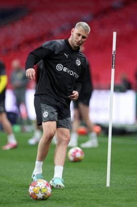 Niklas Süle of Borussia Dortmund at Wembley Stadium, London. Picture date: 31st May 2024. Picture credit should read: David Klein Sportimage EDITORIAL USE ONLY. No use with unauthorised audio, video, data, fixture lists, club league logos or live services. Online in-match use limited to 120 images, no video emulation. No use in betting, games or single club league player publications. SPI-3177-0015