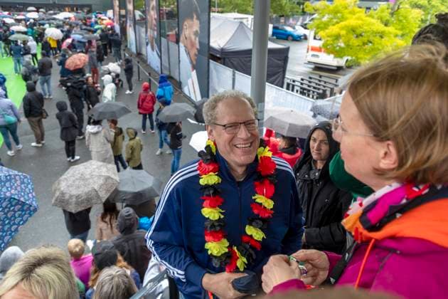 Report 31 05 2024 Arrival party of the German mens national team at adidas in Herzogenaurach in pouring rain Herzogenaurachs mayor German Hacker among the fans Herzogenaurach Bavaria Germany