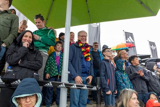 Report 31 05 2024 Arrival party of the German mens national team at adidas in Herzogenaurach in pouring rain Herzogenaurachs mayor German Hacker among the fans Herzogenaurach Bavaria Germany