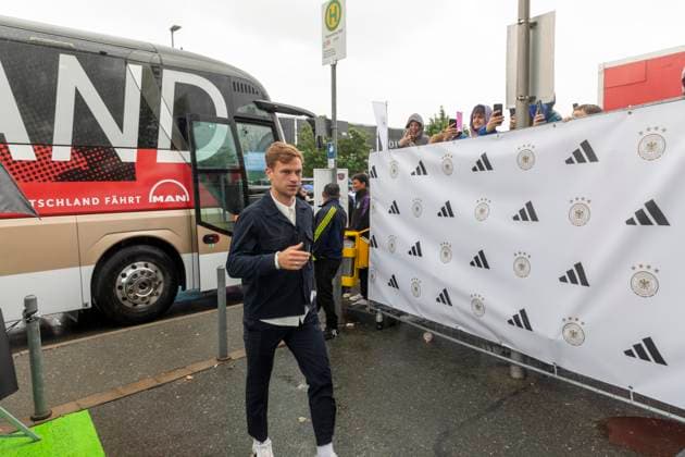 Report 31 05 2024 Arrival party of the German mens national team at adidas in Herzogenaurach in pouring rain Joshua Kimmich Herzogenaurach Bavaria Germany