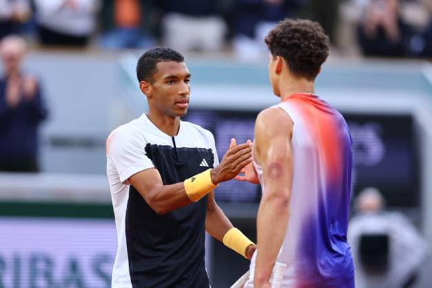 2024.06.01 Paryz Tenis French Open Roland Garros 2024 Ben Shelton - Felix Auger-Aliassime N Z Felix Auger-Aliassime Foto Pawel Andrachiewicz PressFocus 2024.06.01 Paris Tennis French Open Roland Garros 2024 Ben Shelton - Felix Auger-Aliassime Felix Auger-Aliassime Photo Pawel Andrachiewicz PressFocus NEWSPIX.PL --- Newspix.pl  20240601_PF_PA175