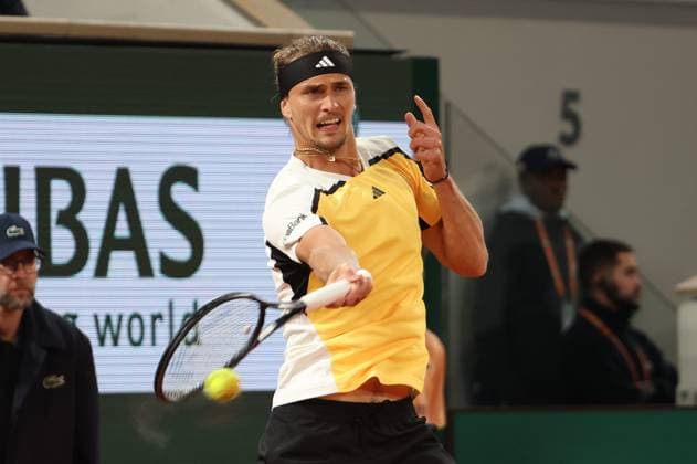 ROLAND GARROS 2024 Thierry Larret Maxppp. Tennis. Roland Garros 2024. Internationaux de France de tennis. Stade Roland Garros, Paris (75). Le 1er juin 2024. Court Philippe Chatrier : Alexander ZVEREV (GER) vs Tallon GRIEKSPOOR (NED) PARIS (75) STADE ROLAND GARROS PARIS ILE DE FRANCE FRANCE  Copyright: xThierryxLarret MAXPPPxThierryxLarretx TL_20240601_0384 0492763373st