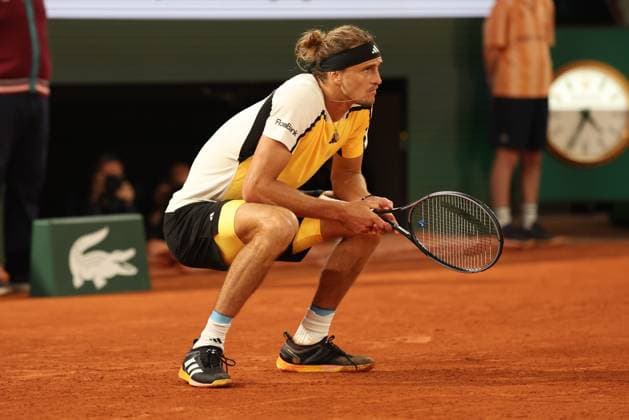ROLAND GARROS 2024 Thierry Larret Maxppp. Tennis. Roland Garros 2024. Internationaux de France de tennis. Stade Roland Garros, Paris (75). Le 1er juin 2024. Court Philippe Chatrier : Alexander ZVEREV (GER) vs Tallon GRIEKSPOOR (NED) PARIS (75) STADE ROLAND GARROS PARIS ILE DE FRANCE FRANCE  Copyright: xThierryxLarret MAXPPPxThierryxLarretx TL_20240601_0510 0492763405st