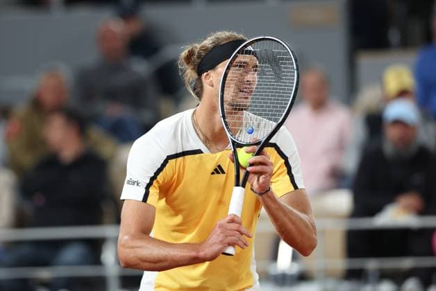 ROLAND GARROS 2024 Thierry Larret Maxppp. Tennis. Roland Garros 2024. Internationaux de France de tennis. Stade Roland Garros, Paris (75). Le 1er juin 2024. Court Philippe Chatrier : Alexander ZVEREV (GER) vs Tallon GRIEKSPOOR (NED) PARIS (75) STADE ROLAND GARROS PARIS ILE DE FRANCE FRANCE  Copyright: xThierryxLarret MAXPPPxThierryxLarretx TL_20240601_0511 0492763406st