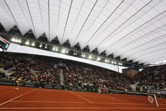 ROLAND GARROS PHOTOPQR LE PARISIEN Le Parisien Arnaud Journois ; PARIS ; 01 06 2024 ; TENNIS , ROLAND GARROS 2024 , 01 06 2024 Daniil Medvedev vs Tomas Machac PHOTO LE PARISIEN ARNAUD JOURNOIS June 1st 2024 Roland Garros french open PARIS France  Copyright: xPHOTOPQR LExPARISIEN MAXPPPxLexParisienx xArnaudxJournoisx 20240601LPA1092 20240601LPA1092