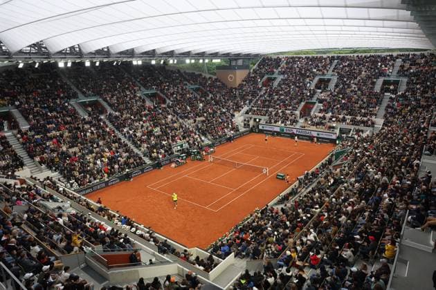 ROLAND GARROS PHOTOPQR LE PARISIEN Le Parisien Arnaud Journois ; PARIS ; 01 06 2024 ; TENNIS , ROLAND GARROS 2024 , 01 06 2024 Daniil Medvedev vs Tomas Machac PHOTO LE PARISIEN ARNAUD JOURNOIS June 1st 2024 Roland Garros french open PARIS France  Copyright: xPHOTOPQR LExPARISIEN MAXPPPxLexParisienx xArnaudxJournoisx 20240601LPA1094 20240601LPA1094