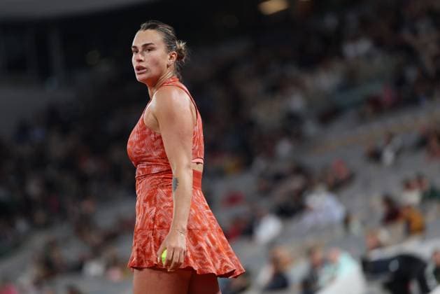 ROLAND GARROS PHOTOPQR LE PARISIEN Le Parisien Arnaud Journois ; PARIS ; 01 06 2024 ; TENNIS , ROLAND GARROS 2024 , Paula Badosa vs Aryna Sabalenka PHOTO LE PARISIEN ARNAUD JOURNOIS June 1st 2024 Roland Garros french open PARIS France  Copyright: xPHOTOPQR LExPARISIEN MAXPPPxLexParisienx xArnaudxJournoisx 20240601LPA1115 20240601LPA1115