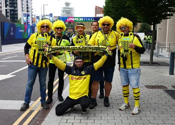 London, England, 1st June 2024. Borussia Dortmund fans arriving early ahead of the UEFA Champions League final match at Wembley Stadium, London. Picture credit should read: David Klein Sportimage EDITORIAL USE ONLY. No use with unauthorised audio, video, data, fixture lists, club league logos or live services. Online in-match use limited to 120 images, no video emulation. No use in betting, games or single club league player publications. SPI-3169-0001