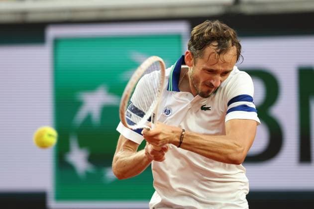 ROLAND GARROS 2024 Thierry Larret Maxppp. Tennis. Roland Garros 2024. Internationaux de France de tennis. Stade Roland Garros, Paris (75). Le 1er juin 2024. Court Suzanne Langlen : Tomas MACHAC (CZE) vs Daniil MEDVEDEV (RUS) PARIS (75) STADE ROLAND GARROS PARIS ILE DE FRANCE FRANCE  Copyright: xThierryxLarret MAXPPPxThierryxLarretx TL_20240601_0708 0492764448st