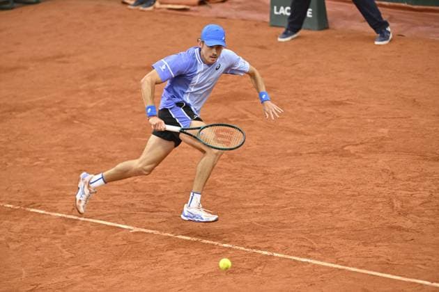 Tennis : Roland Garros 2024 - France - Alex de Minaur - Australie Tennis : Roland Garros 2024 - France - 01 06 2024 ChrysleneCaillaud Panoramic 