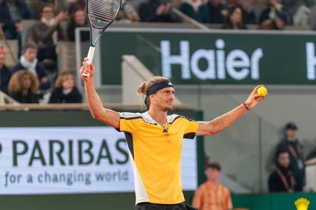 2024-06-01 2024 French Open Day 7 PARIS, FRANCE - JUNE 1: Alexander Zverev of Germany celebrating his win during Day 7 of the 2024 French Open at Roland Garros on June 1, 2024 in Paris, France. (Photo by Marleen Fouchier BSR Agency) Paris France Content not available for redistribution in The Netherlands directly or indirectly through any third parties. Copyright: xBSRxAgencyx