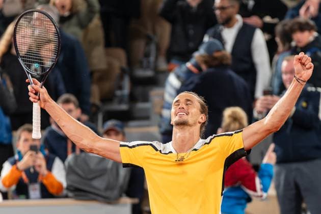 2024-06-01 2024 French Open Day 7 PARIS, FRANCE - JUNE 1: Alexander Zverev of Germany celebrating his win during Day 7 of the 2024 French Open at Roland Garros on June 1, 2024 in Paris, France. (Photo by Marleen Fouchier BSR Agency) Paris France Content not available for redistribution in The Netherlands directly or indirectly through any third parties. Copyright: xBSRxAgencyx