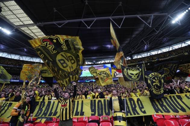 SOCCER - UEFA CL, Dortmund vs Madrid LONDON,ENGLAND,01.JUN.24 - SOCCER - UEFA Champions League, final, Borussia Dortmund vs Real Madrid CF. Image shows fans of Dortmund.  GEPAxpictures xMichaelxZemanek