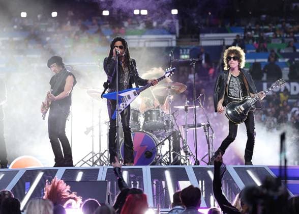 London, England, 1st June 2024. Pre match entertainment Lenny Kravitz during the UEFA Champions League final match at Wembley Stadium, London. Picture credit should read: David Klein Sportimage EDITORIAL USE ONLY. No use with unauthorised audio, video, data, fixture lists, club league logos or live services. Online in-match use limited to 120 images, no video emulation. No use in betting, games or single club league player publications. SPI-3169-0067