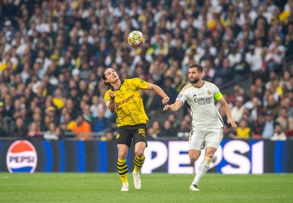 Football, Men, Season 2023 2024, Champions League Final , Borussia Dortmund Real Madrid, v l Marcel Sabitzer Borussia Dortmund , Nacho Fernandez Real Madrid , 01 06 2024, Copyright: xSebastianxRäppold MatthiasxKochx