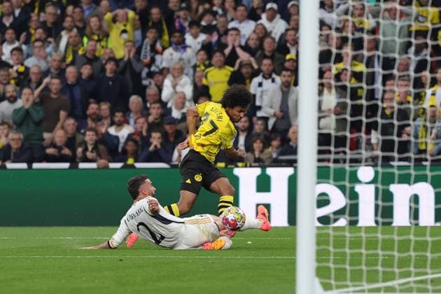 Borussia Dortmund v Real Madrid Champions League 01 06 2024. Final Karim Adeyemi (27) of Borussia Dortmund shoots towards the goal during the Champions League Final match between Borussia Dortmund and Real Madrid at Wembley Stadium, London, England on 1 June 2024. London Wembley Stadium Greater London England Editorial use only , Copyright: xNigelxKeenex PSI-19804-0033
