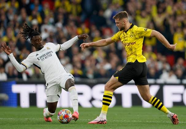 Borussia Dortmund v Real Madrid CF - UEFA Champions League Final 2023 24 Daniel Carvajal of Real Madrid CF and Niclas Fullkrug of Borussia Dortmund challenge during the UEFA Champions League 2023 24 final match between Borussia Dortmund and Real Madrid CF at Wembley Stadium on June 1, 2024 in London, England. London Wembley Stadium England United Kingdom Copyright: xRichardxSellers Sportsphoto APLx 14039577