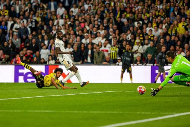 Borussia Dortmund v Real Madrid Champions League 01 06 2024. Final Karim Adeyemi (27) of Borussia Dortmund shoots towards the goal during the Champions League Final match between Borussia Dortmund and Real Madrid at Wembley Stadium, London, England on 1 June 2024. Editorial use only , Copyright: xNigelxKeenex PSI-19804-0039
