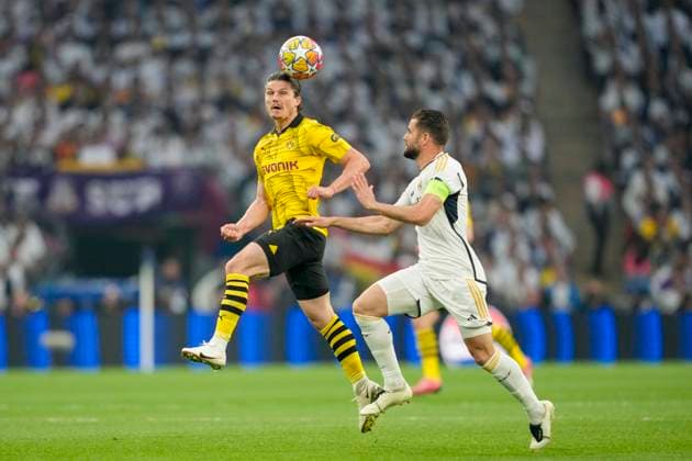 Marcel Sabitzer (Borussia Dortmund) und Nacho Fernandez (Real Madrid) battle for the ball, UEFA Champions League 2023 24 - Final, Borussia Dortmund vs Real Madrid CF, Wembley Stadium, June 1, 2024, London, United Kingdom.