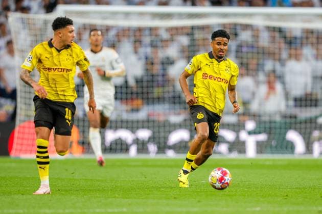 UEFA Champions League Final 2024 Borussia Dortmund Real Madrid London, England 20240601 Borussia Dortmunds Jadon Sancho left and Ian Maatsen during the Champions League Final between Borussia Dortmund and Real Madrid at Wembley Stadium Photo Svein Ove Ekornesvag NTB London England EDITORIAL USE ONLY RESTRICTED USE FOR BETTING COMPANIES  Copyright: xSveinxOvexEkornesvagx xNTBx