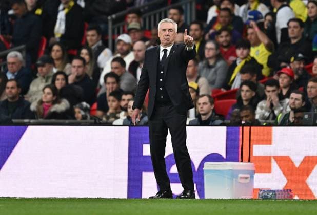 01 06 2024, xfux, Football UEFA Champions League Final 2024, Borussia Dortmund Real Madrid, emspor, v l Coach Carlo Ancelotti Real Madrid gives instructions, gesticulates, gesticulate with arms gives instructions, gesticulate DFL DFB REGULATIONS PROHIBIT ANY USE OF PHOTOGRAPHS as IMAGE SEQUENCES and or QUASI VIDEO London