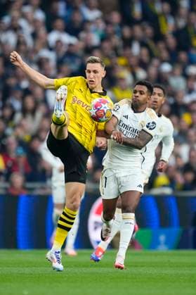 Borussia Dortmund v Real Madrid CF - UEFA Champions League Final 2023 24 Nico Schlotterbeck centre-back of Borussia Dortmund and Germany competes for the ball with Rodrygo Goes right winger of Real Madrid and Brazil during the UEFA Champions League 2023 24 final match between Borussia Dortmund v Real Madrid CF at Wembley Stadium on June 1, 2024 in London, England. London England United Kingdom  Copyright: xJosexBretonx originalFilename:breton-borussia240601_npWhj.jpg