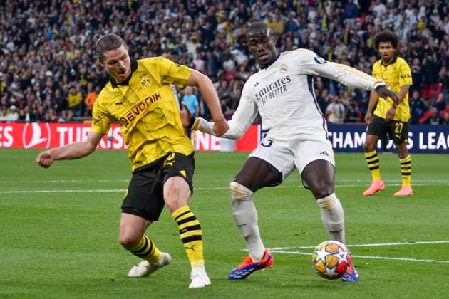 from left in duel Marcel Sabitzer 20, Borussia Dortmund Ferland Mendy 23, Real Madrid 01 06 2024 Football, Champions League Final, Borussia Dortmund vs Real Madrid, Wembley Stadium, London, London Borough of Brent United Kingdom Copyright: xpepphotox xHorstxMauelshagenx pep00321, pep_20240601_hm