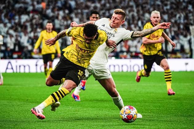 Jadon Sancho Borussia Dortmund, 10 , Toni Kroos Real Madrid, 08 ENG, Borussia Dortmund vs Real Madrid, Football, Champions League, Final, 2023 2024 season, 01 06 2024 ENG, Borussia Dortmund vs Real Madrid, Football, Champions League, Final, 2023 2024 season, 01 06 2024 London Copyright: xEibner-Pressefoto MarcelxvonxFehrnx EP_MFN