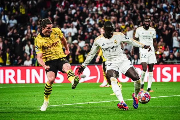 Marcel Sabitzer Borussia Dortmund, 20 , Ferland Mendy Real Madrid, 23 ENG, Borussia Dortmund vs Real Madrid, Football, Champions League, Final, 2023 2024 season, 01 06 2024 ENG, Borussia Dortmund vs Real Madrid, Football, Champions League, Final, 2023 2024 season, 01 06 2024 London Copyright: xEibner-Pressefoto MarcelxvonxFehrnx EP_MFN