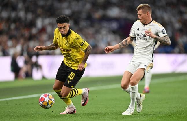 01 06 2024, xfux, Football UEFA Champions League Final 2024, Borussia Dortmund Real Madrid, emspor, v l Jaden Sancho Borussia Dortmund , Toni Kroos Real Madrid DFL DFB REGULATIONS PROHIBIT ANY USE OF PHOTOGRAPHS as IMAGE SEQUENCES and or QUASI VIDEO London