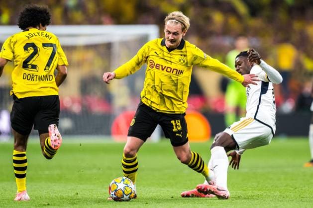 240601 Julian Brandt of Dortmund and Eduardo Camavinga of Real Madrid during the UEFA Champions League final between Dortmund and Real Madrid on June 1, 2024 in London Photo Petter Arvidson BILDBYRAN kod PA PA0818 fotboll football soccer fotball champions league final dortmund real madrid bbeng bbauto  Copyright: PETTERxARVIDSON BB240601PA149