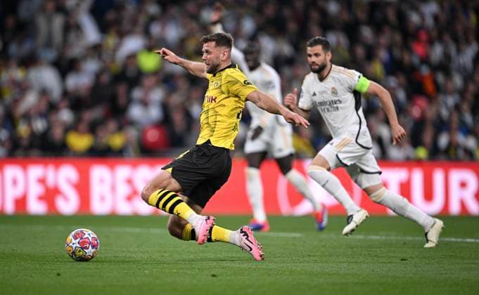 Football CHL FINAL 2023 2024 Final in London 01 06 2024 Borussia Dortmund Real Madrid Niclas Fuellkrug left, Borussia Dortmund vs Nacho right, Real Madrid