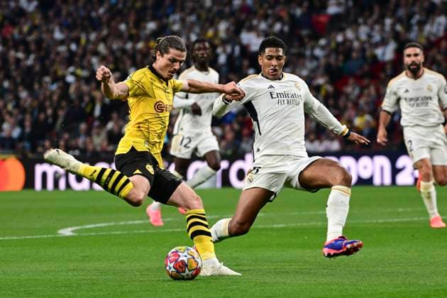 Marcel Sabitzer 20 Borussia Dortmund in duel, action, with Jude Bellingham 5 Madrid , Borussia Dortmund vs Real Madrid, Football, Champions League, Final, 01 06 2024 London London UK Copyright: xkolbert-press MarcxNiemeyerx