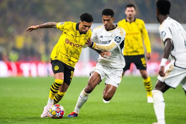240601 Jude Bellingham of Real Madrid and Jadon Sancho of Dortmund during the UEFA Champions League final between Dortmund and Real Madrid on June 1, 2024 in London Photo Petter Arvidson BILDBYRAN kod PA PA0818 fotboll football soccer fotball champions league final dortmund real madrid bbeng bbauto  Copyright: PETTERxARVIDSON BB240601PA166