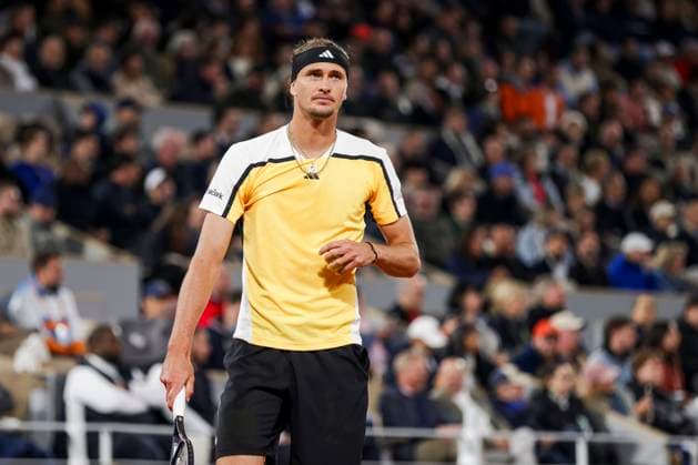TENNIS - French Open 2024 PARIS,FRANCE,01.JUN.24 - TENNIS - ATP, Tennis Herren World Tour, French Open, Roland Garros, Grand Slam. Image shows Alexander Zverev (GER).  GEPAxpictures xPatrickxSteiner