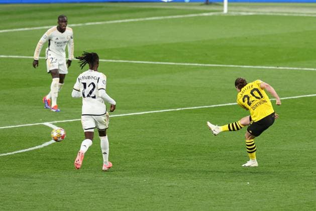 Marcel Sabitzer of Borussia Dortmund has their shot saved Borussia Dortmund v Real Madrid, UEFA Champions League, Final, Football, Wembley Stadium, London, UK - 01 June 2024 EDITORIAL USE ONLY No use with unauthorised audio, video, data, fixture lists, club league logos or live services. Online in-match use limited to 120 images, no video emulation. No use in betting, games or single club league player publications.  Copyright: xPaulxCurrie Shutterstockx 14516316bn