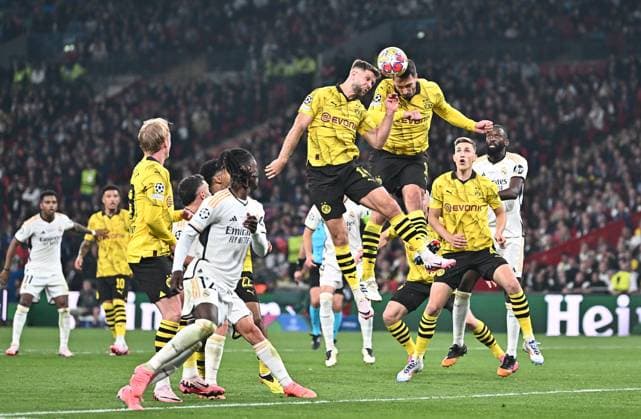 01 06 2024, xfux, Football UEFA Champions League Final 2024, Borussia Dortmund Real Madrid, emspor, v l Niclas Füllkrug Borussia Dortmund , Mats Hummels Borussia Dortmund DFL DFB REGULATIONS PROHIBIT ANY USE OF PHOTOGRAPHS as IMAGE SEQUENCES and or QUASI VIDEO London