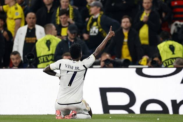 LONDON - Vinicius Junior of Real Madrid celebrates the 0-2 draw during the UEFA Champions League Final between Borussia Dortmund and Real Madrid at Wembley Stadium on June 1, 2024 in London, United Kingdom. ANP Hollandse Hoogte MAURICE VAN STEEN UEFA Champions League 2023 24 FINAL 2024 xVIxANPxSportx xVanxSteenxFotografiexIVx 500102851 originalFilename: 500102851.jpg