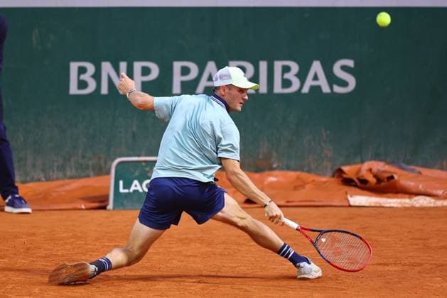 2024.06.01 Paryz Tenis French Open Roland Garros 2024 Francisco Cerundolo - Tommy Paul N Z Tommy Paul Foto Pawel Andrachiewicz PressFocus 2024.06.01 Paris Tennis French Open Roland Garros 2024 Francisco Cerundolo - Tommy Paul Tommy Paul Photo Pawel Andrachiewicz PressFocus NEWSPIX.PL --- Newspix.pl  20240601_PF_PA542