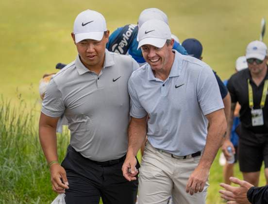 June 1, 2024, Hamilton, On, CANADA: Rory McIlroy of Northern Ireland and Tom Kim (left) from Seoul share a laugh as they battle up the steep hill from the 3rd green of in the 3rd round of the Canadian Open in Hamilton on Saturday June 1, 2024. Canada News - June 1, 2024  - ZUMAc35_ 20240601_zaf_c35_083 Copyright: xFrankxGunnx