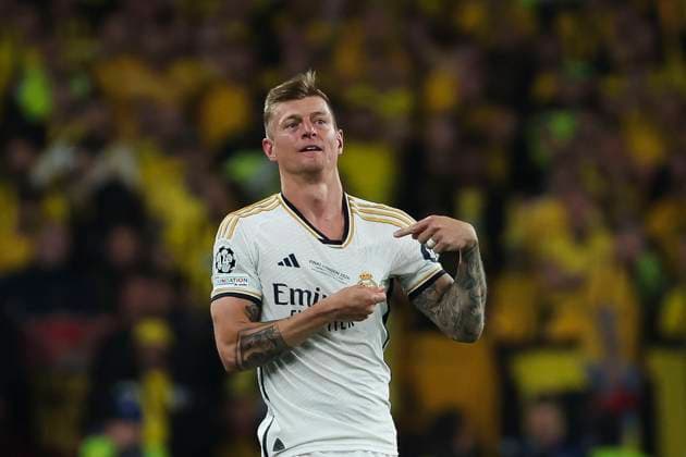 Real Madrid s German midfielder Toni Kroos celebrates the Madrid team s second goal during the UEFA Champions League final soccer match between Borussia Dortmund and Real Madrid, in London, Britain, 01 June 2024. UEFA Champions League final - Borussia Dortmund vs Real Madrid !ACHTUNG: NUR REDAKTIONELLE NUTZUNG!  Copyright: xKikoxHuescax(es-ES)x GRAF2916 20240601-55013753134_1