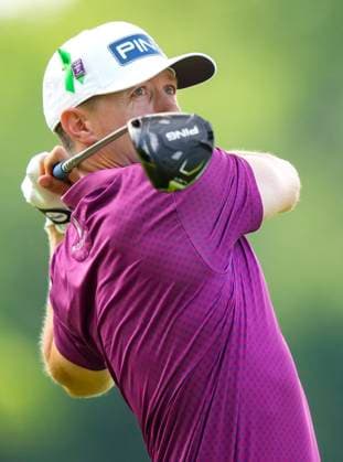 June 1, 2024, Hamilton, On, CANADA: Canadian Mackenzie Hughes hot this tee shot on the fourth hole during the Canadian Open in Hamilton, Ont., on Saturday, June 1, 2024. Canada News - June 1, 2024  - ZUMAc35_ 20240601_zaf_c35_092 Copyright: xNathanxDenettex